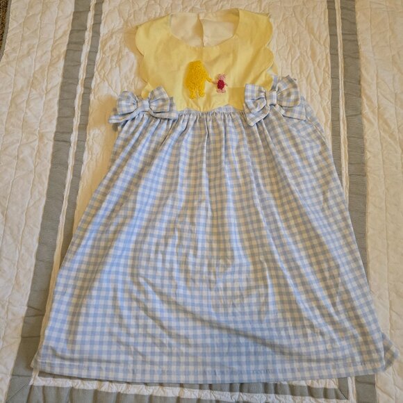 NWT Saving Grace Smocks Size 7 Pooh Dress - Picture 1 of 1